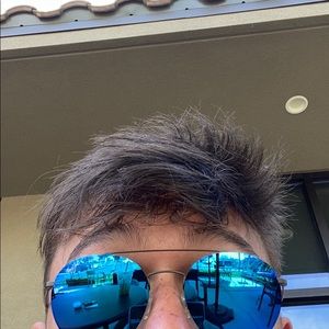 Meet your Posher, Cam